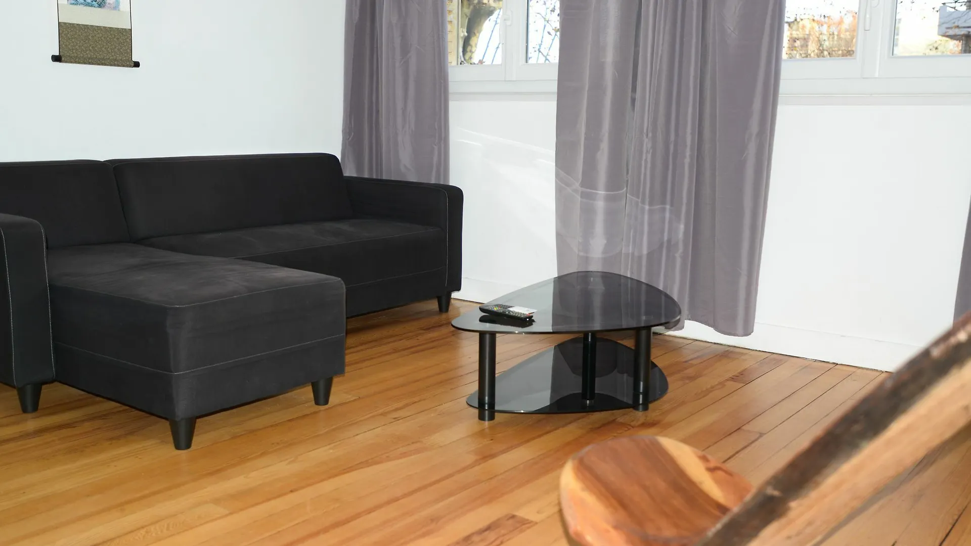 3 Bedrooms Apartment Toulouse Compans